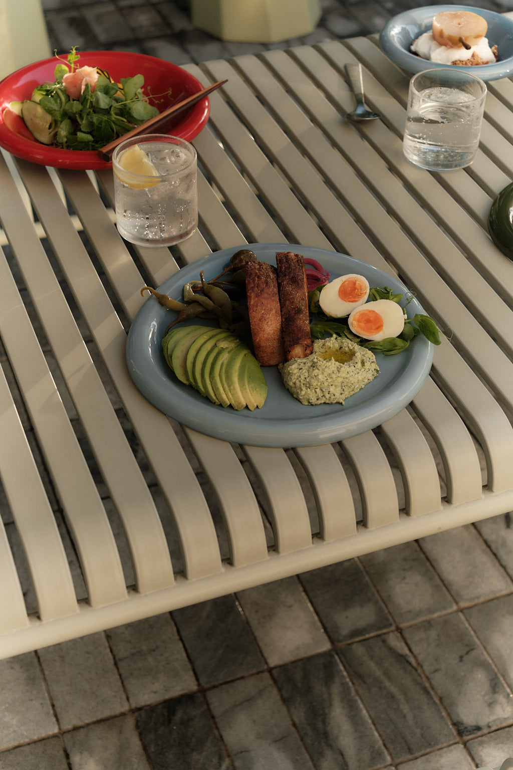 澳洲設計品牌，Softedge  Dinner Plate，Cornflower藍