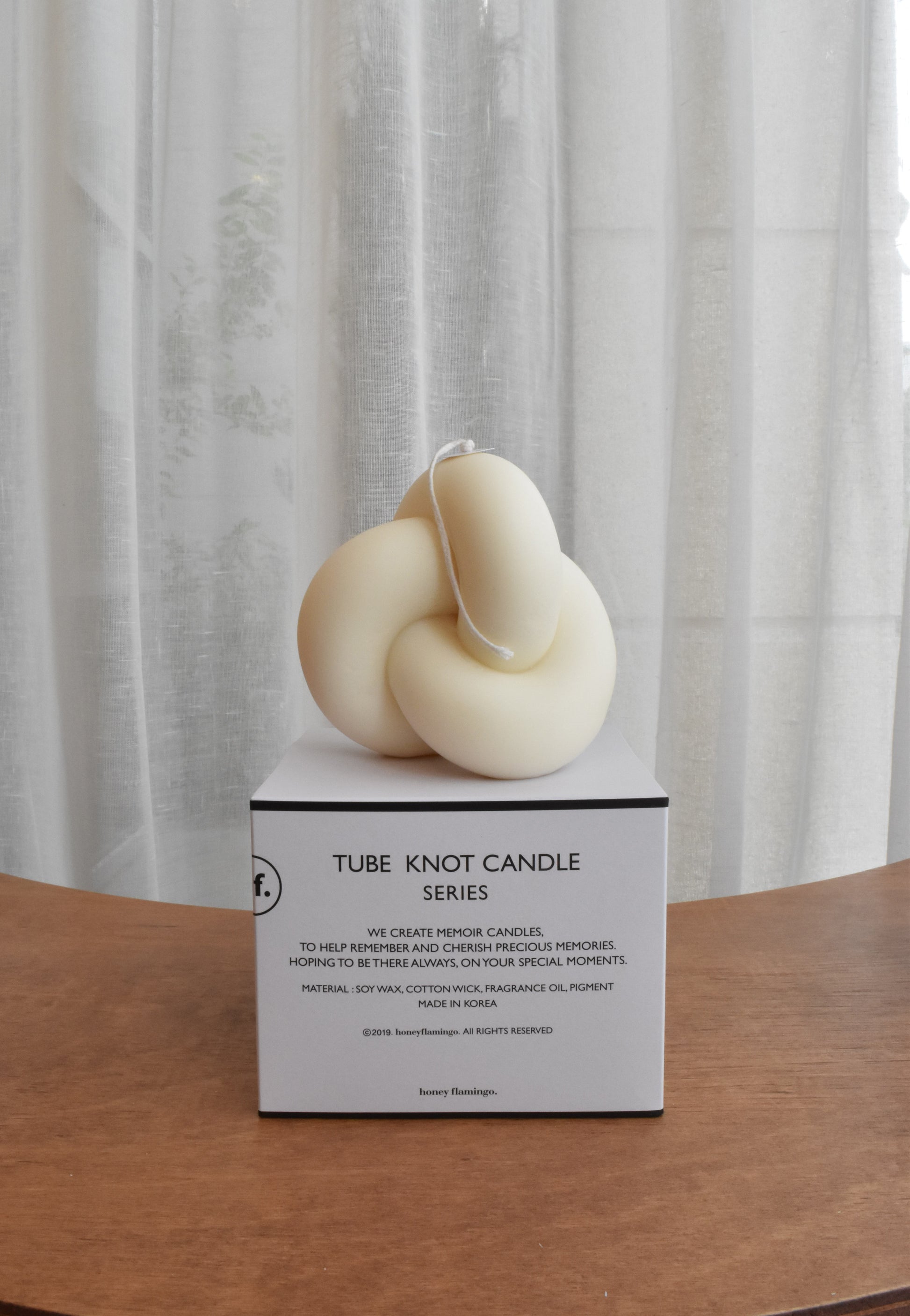 Tube Knot Candle，韓國設計品牌，天然大豆香氛蠟燭