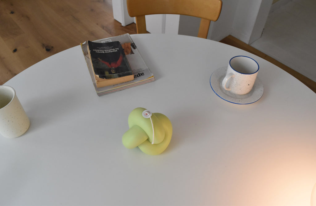 Tube Knot Candle，韓國設計品牌，天然大豆香氛蠟燭