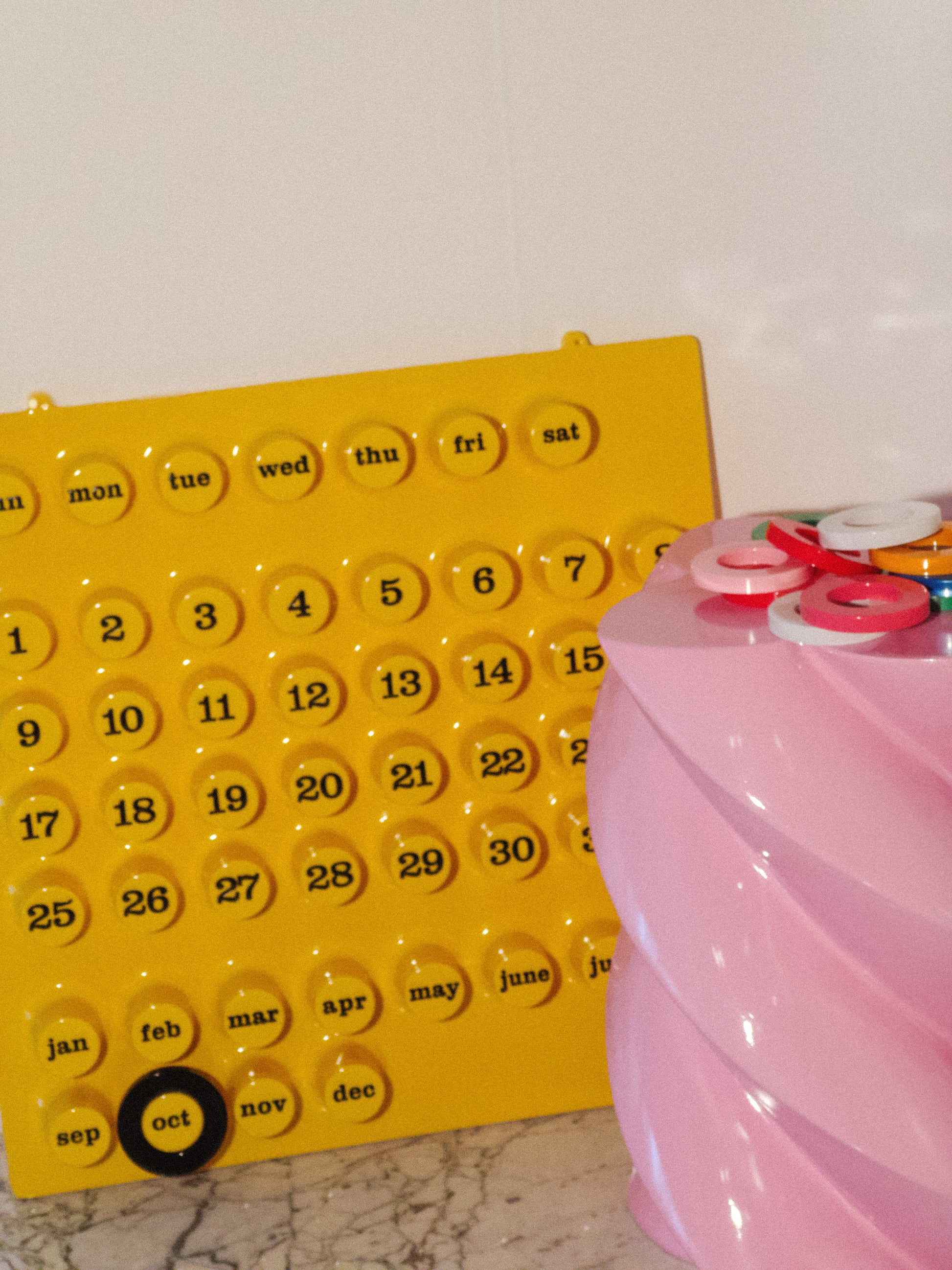 PERPETUAL CALENDAR (YELLOW) 義大利設計萬年曆（黃）