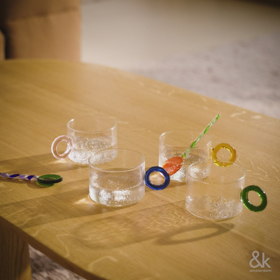 Glass chiquito set of 4 彩色玻璃圈小杯 （四只)